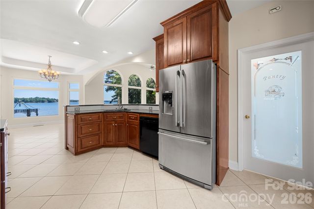 5100 Lake Wylie Road, Lake Wylie, SC 29710