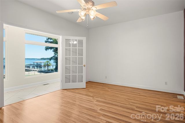 5100 Lake Wylie Road, Lake Wylie, SC 29710