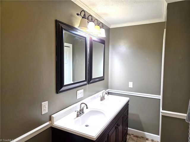 276 Grand Street, Millers Creek, NC 28651