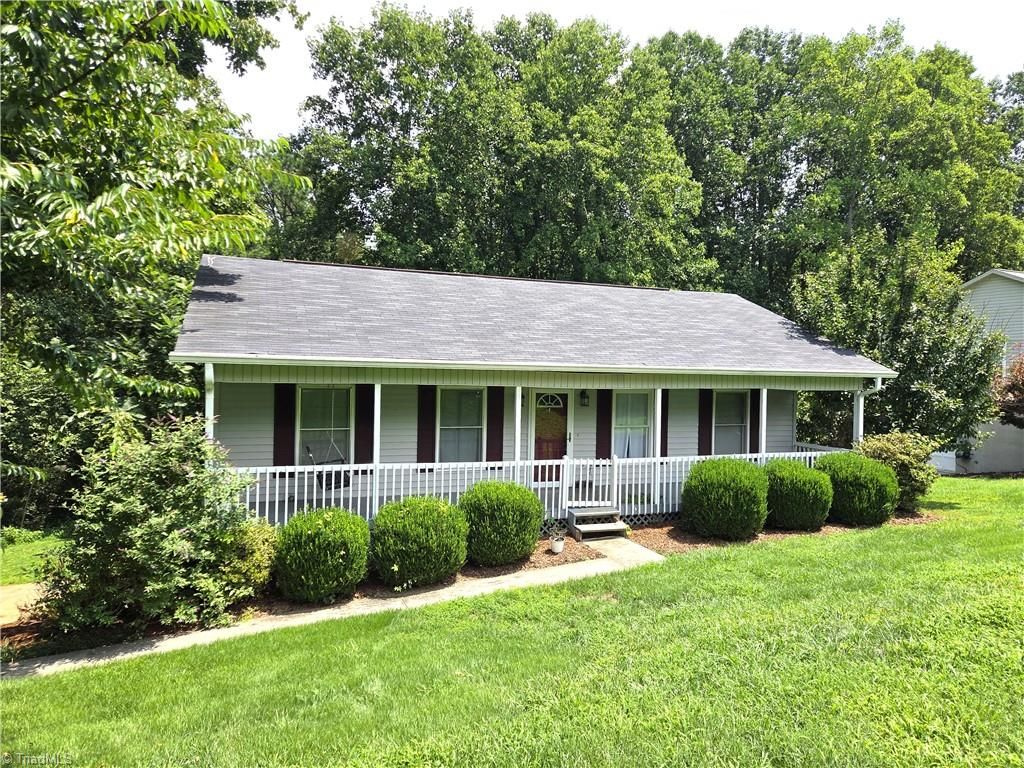 276 Grand Street, Millers Creek, NC 28651