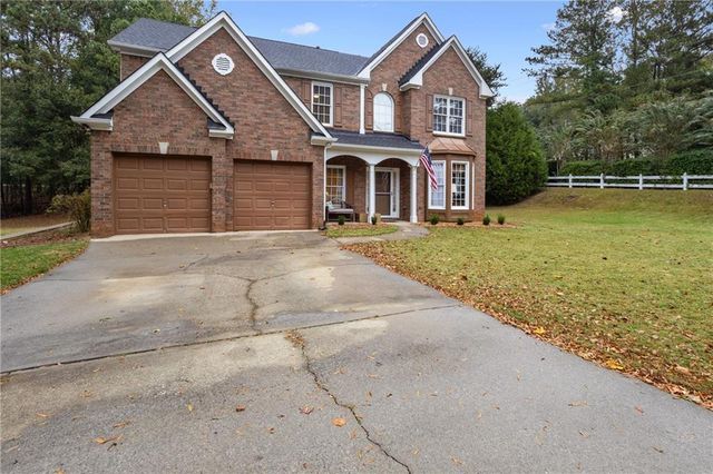 9815 Settlers Lane, Gainesville, GA 30506