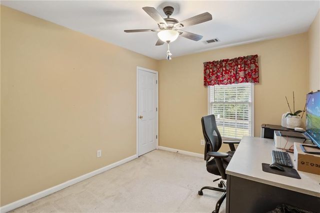 9815 Settlers Lane, Gainesville, GA 30506
