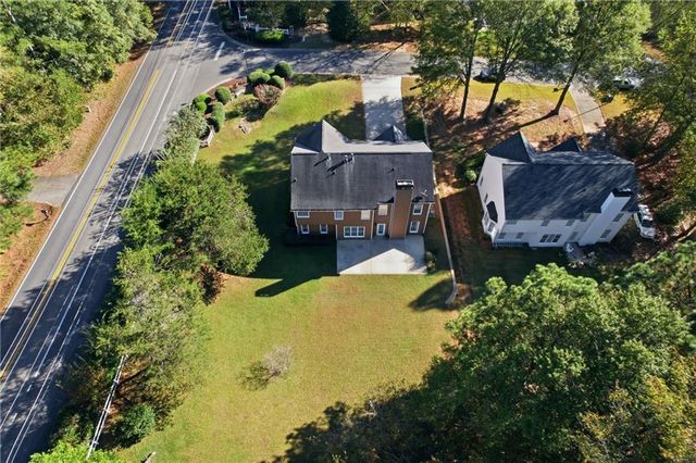 9815 Settlers Lane, Gainesville, GA 30506