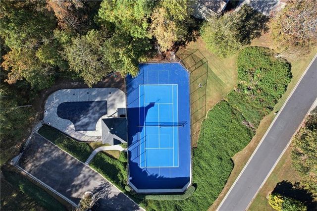 9815 Settlers Lane, Gainesville, GA 30506