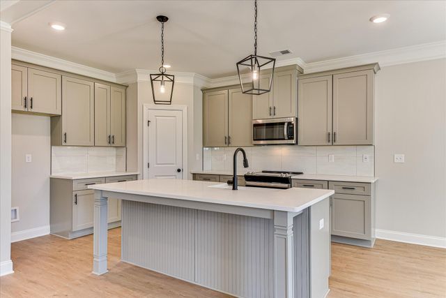 629 Grosbeak Lane, Evans, GA 30809