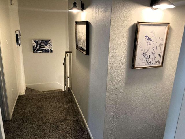 6813 Los Trechos Court NE, Albuquerque, NM 87109