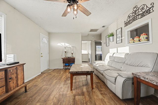 815 Wilson Drive, Princeton, TX 75407