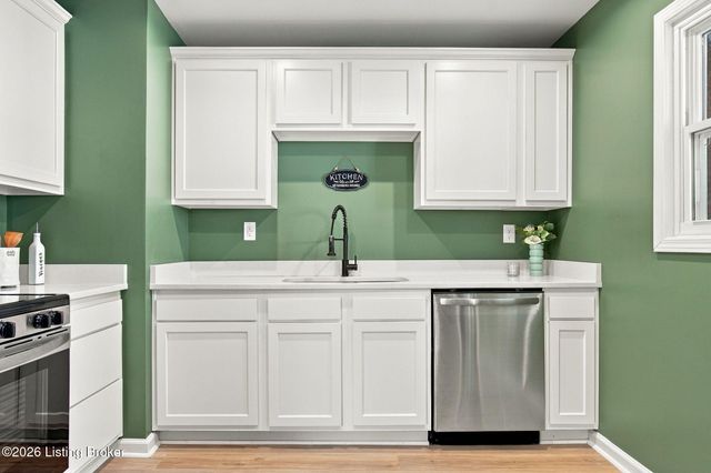 3100 Doreen Way, Louisville, KY 40220