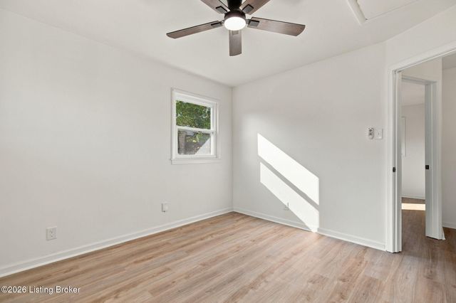 3100 Doreen Way, Louisville, KY 40220