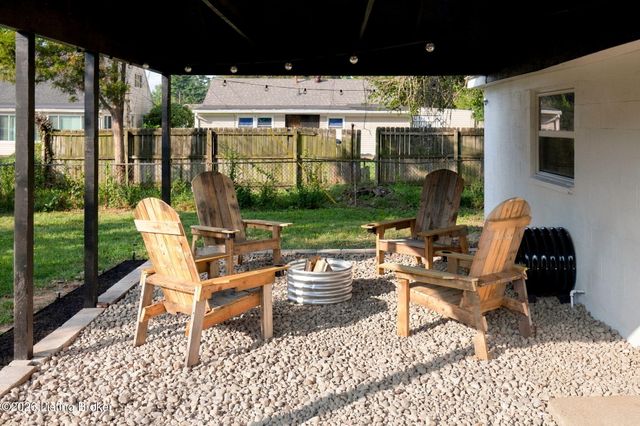 3100 Doreen Way, Louisville, KY 40220