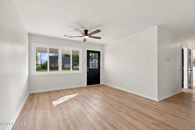 3100 Doreen Way, Louisville, KY 40220