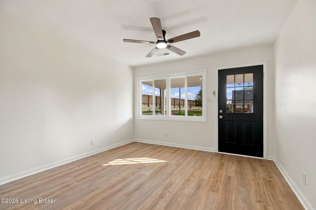 3100 Doreen Way, Louisville, KY 40220