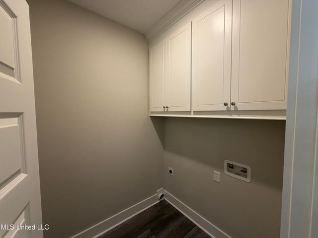 212 Anderson Oaks Drive, Pearl, MS 39208