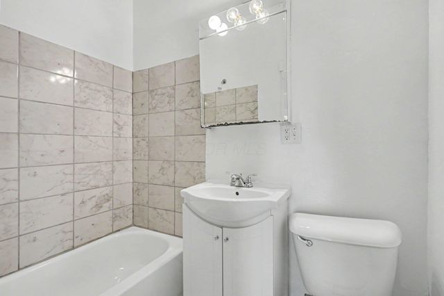 68 E Patterson Avenue, Columbus, OH 43202