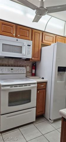 3460 N Key DR 210, North Fort Myers, FL 33903