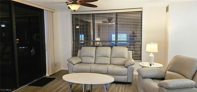 3460 N Key DR 210, North Fort Myers, FL 33903