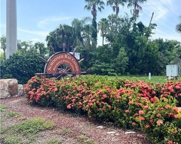 3460 N Key DR 210, North Fort Myers, FL 33903