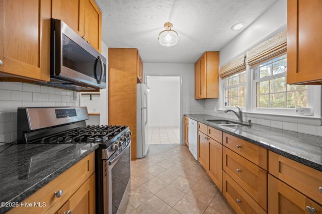 670 N Saylor Street, Southern Pines, NC 28387