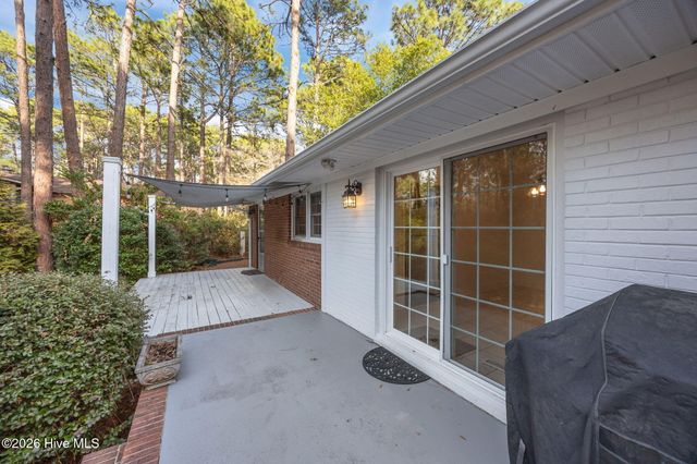 670 N Saylor Street, Southern Pines, NC 28387