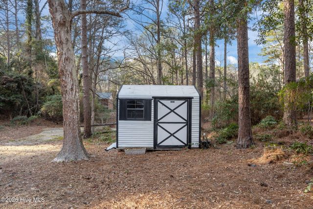 670 N Saylor Street, Southern Pines, NC 28387