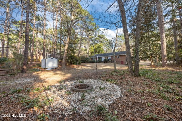 670 N Saylor Street, Southern Pines, NC 28387