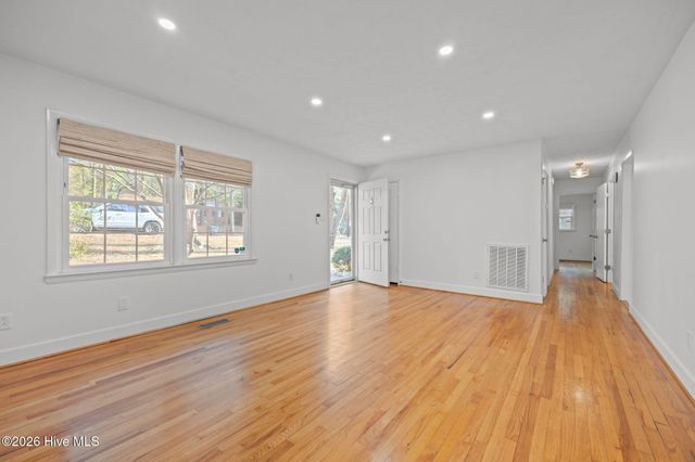 670 N Saylor Street, Southern Pines, NC 28387