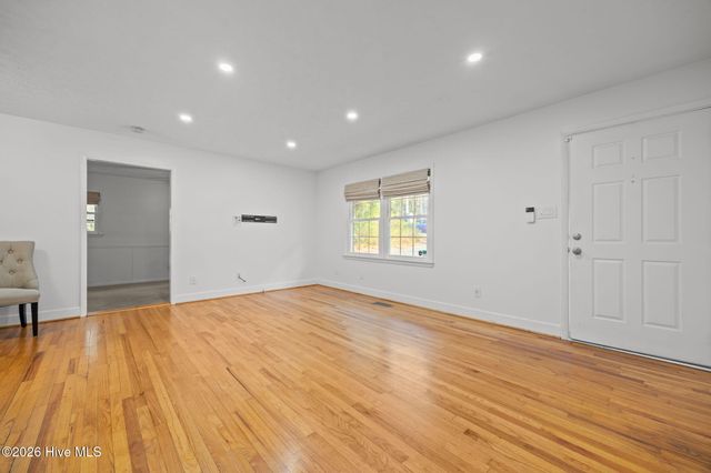 670 N Saylor Street, Southern Pines, NC 28387