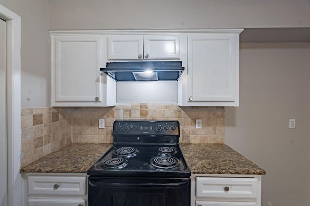 19811 Woodhall Court, Humble, TX 77338