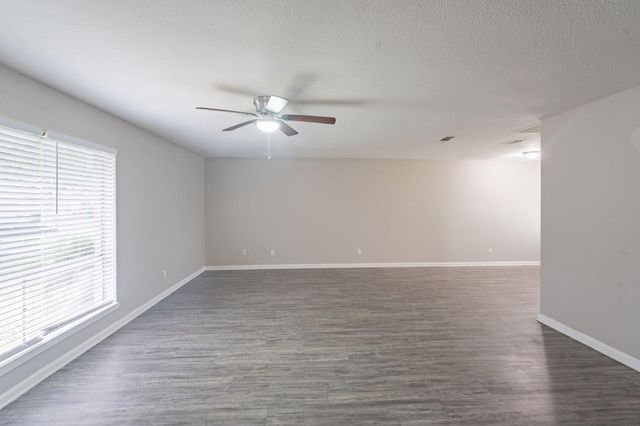 19811 Woodhall Court, Humble, TX 77338