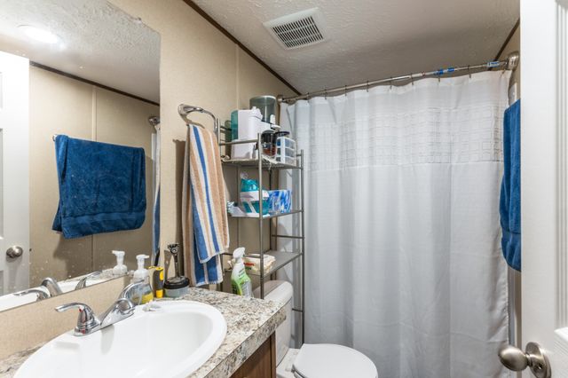 2452 Stone Man Rd, Mcminnville, TN 37110