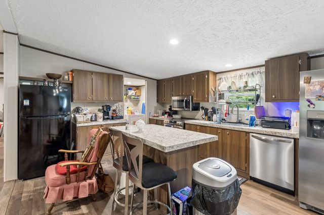 2452 Stone Man Rd, Mcminnville, TN 37110