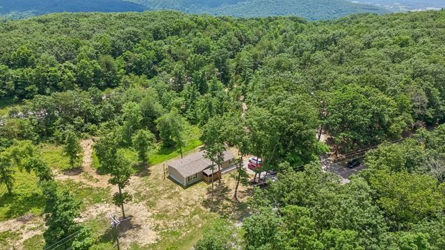 2452 Stone Man Rd, Mcminnville, TN 37110