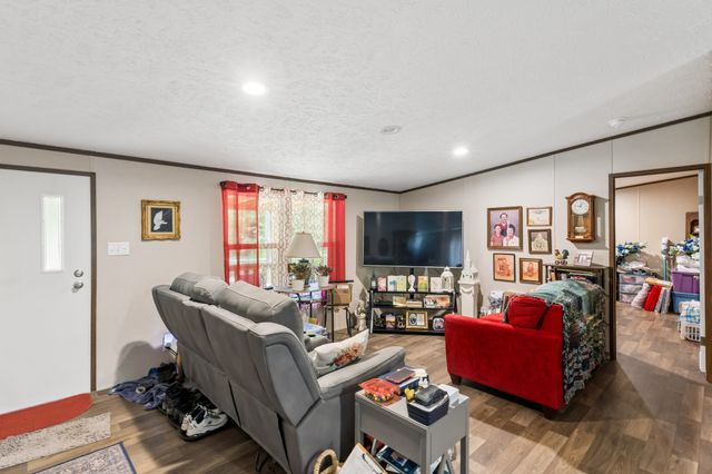 2452 Stone Man Rd, Mcminnville, TN 37110
