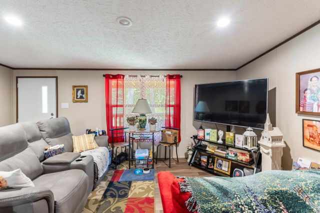 2452 Stone Man Rd, Mcminnville, TN 37110