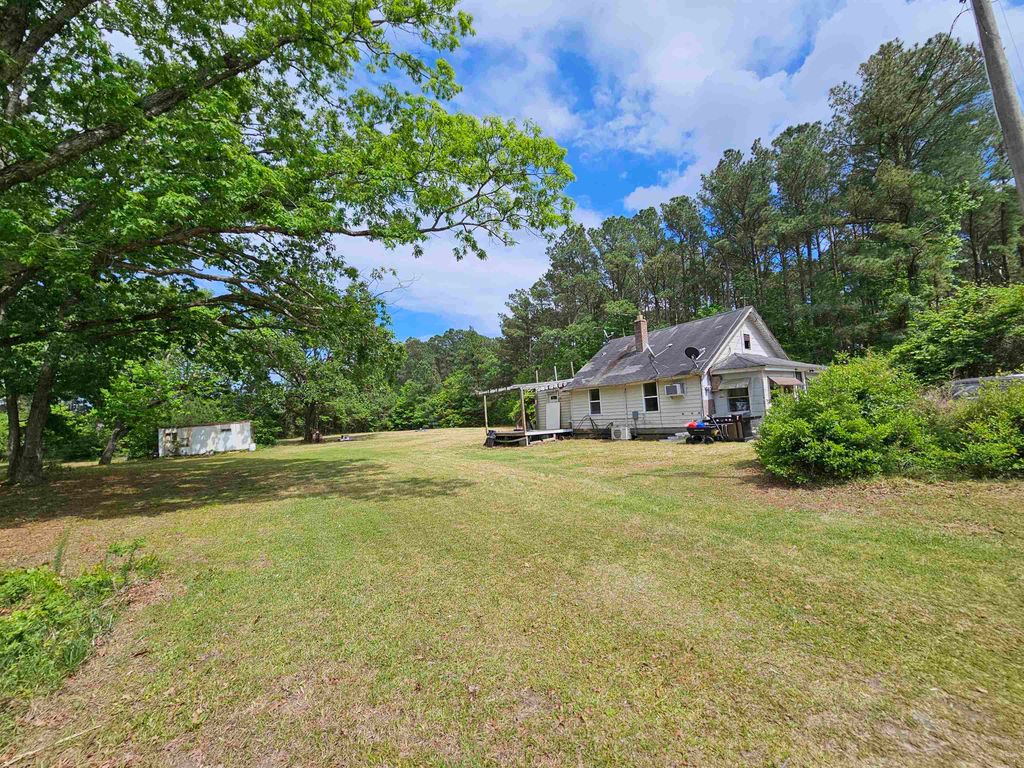 Image 1 of property listing at 289 N Spot Road Lot 1, Powells Point, NC 27966