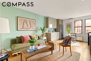 300 Ocean Parkway # 2L, New York City, NY 11218