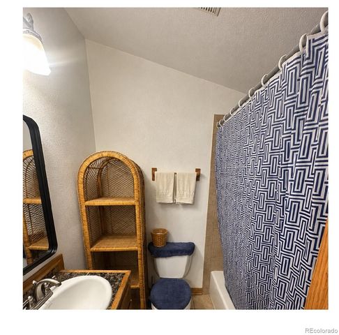 3049 W 18th Avenue, Denver, CO 80204