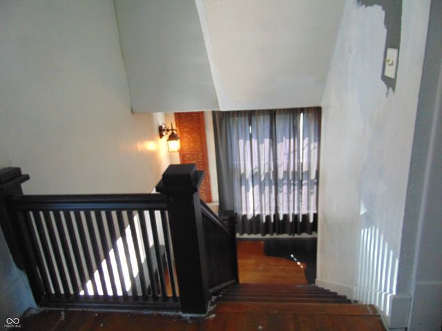 1302 S Prairie Street, Frankfort, IN 46041