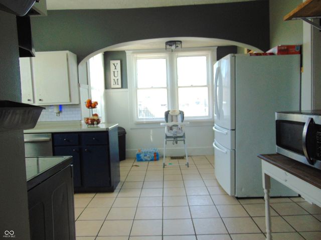 1302 S Prairie Street, Frankfort, IN 46041