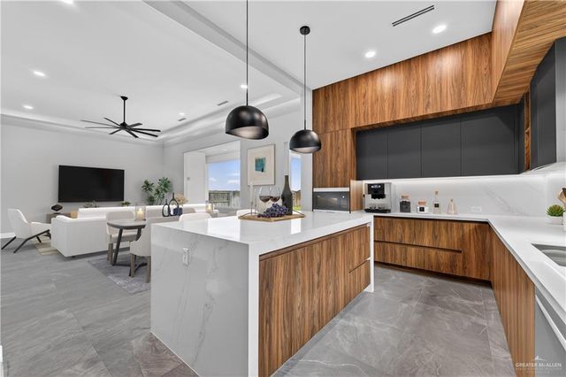 1911 Sunrise Lane, Mission, TX 78574