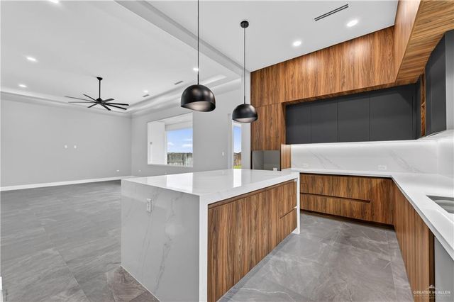 1911 Sunrise Lane, Mission, TX 78574