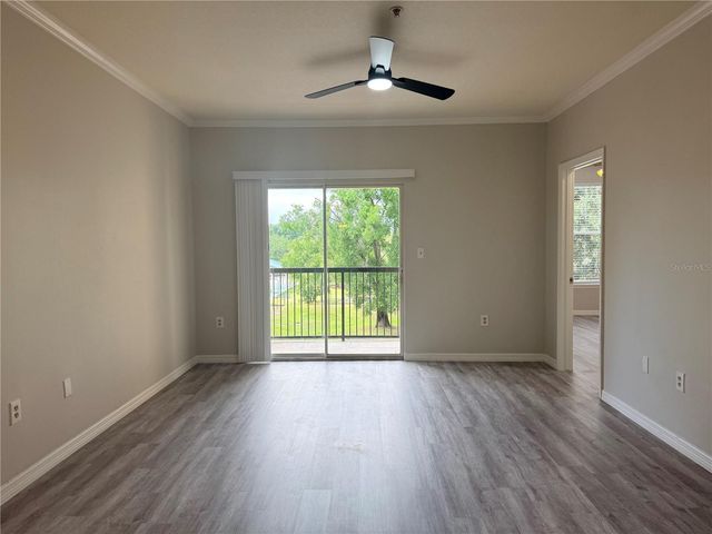 5618 PINNACLE HEIGHTS CIRCLE 305, Tampa, FL 33624