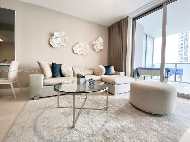 488 NE 18th St 3704, Miami, FL 33132