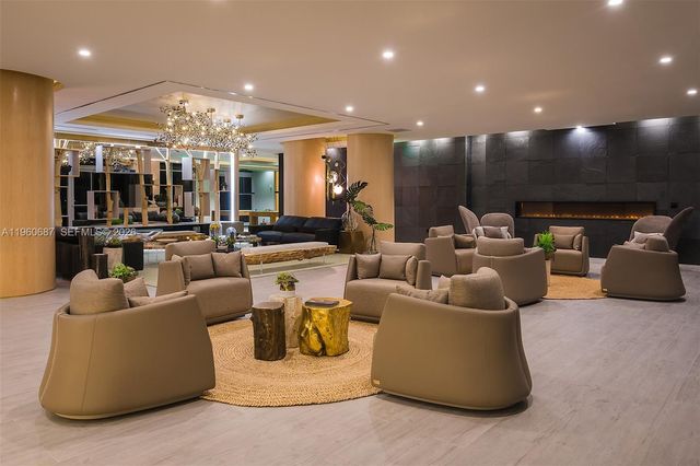 488 NE 18th St 3704, Miami, FL 33132