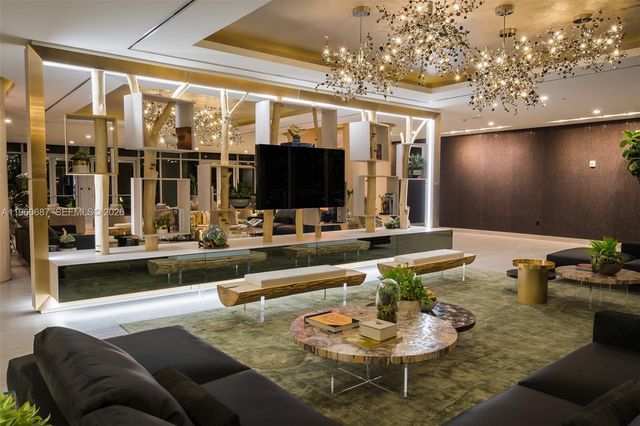 488 NE 18th St 3704, Miami, FL 33132