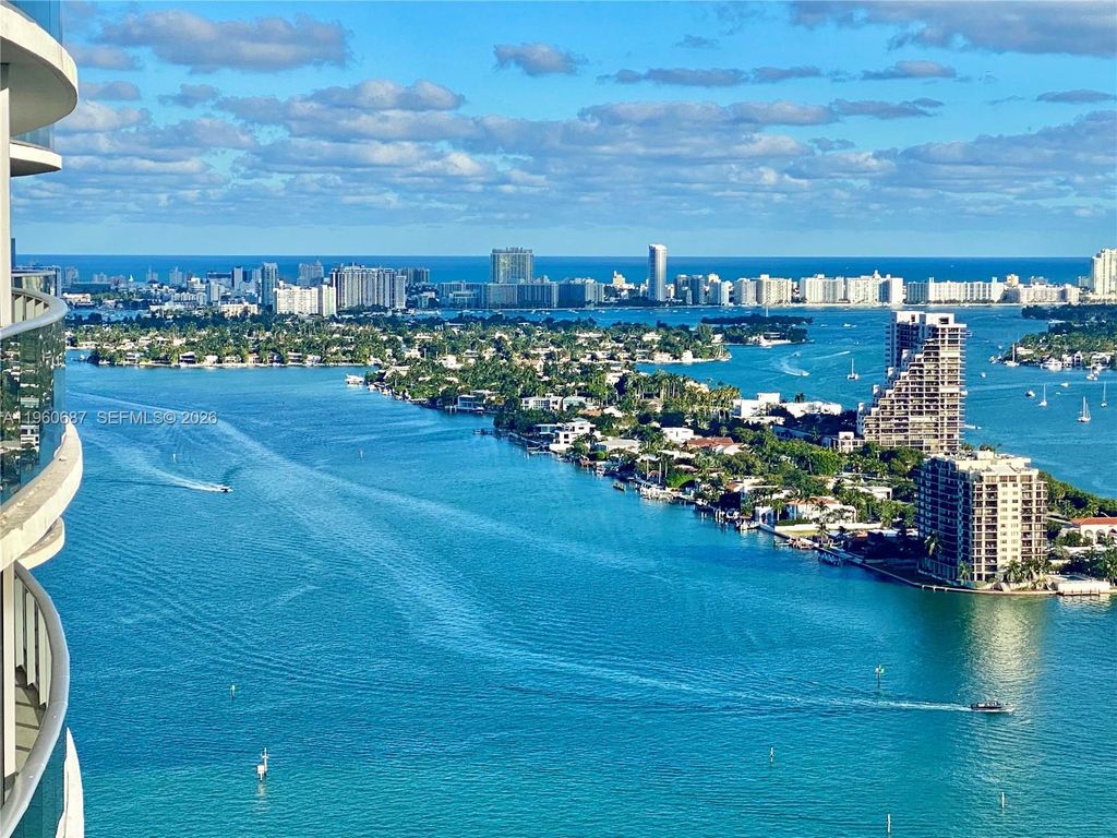 488 NE 18th St 3704, Miami, FL 33132