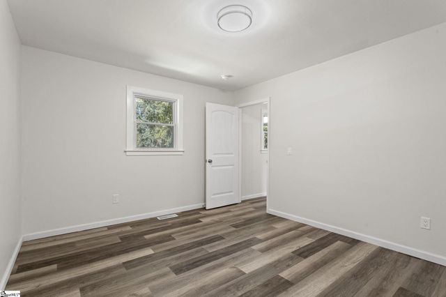 210 Pinonwood Drive, Simpsonville, SC 29680