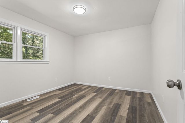 210 Pinonwood Drive, Simpsonville, SC 29680