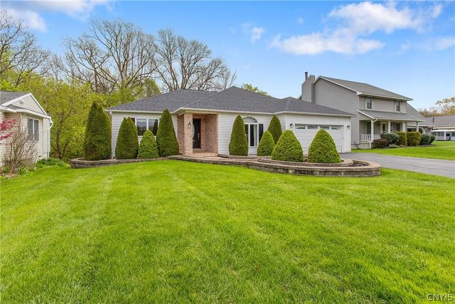 504 Blueberry Lane, Geddes, NY 13219