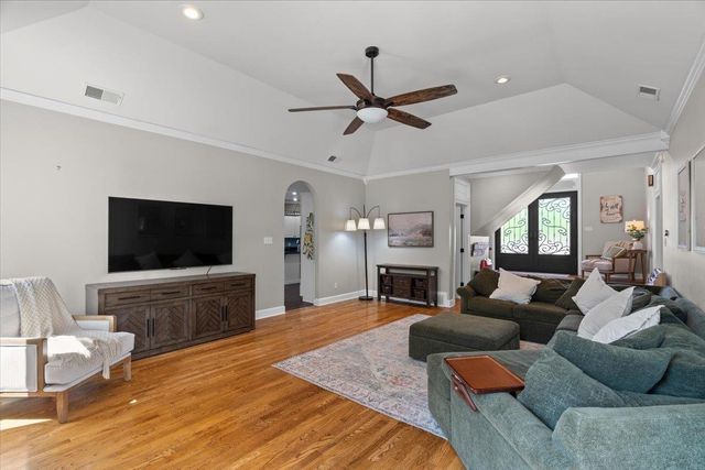 639 PORT NATCHEZ CV E, Collierville, TN 38017